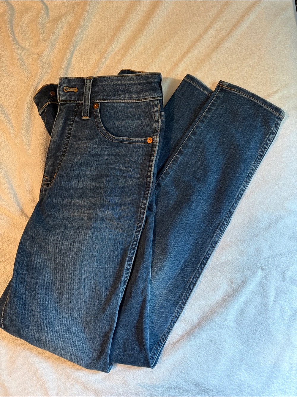 Madewell High-Rise Straight-Leg Dark Blue Jeans